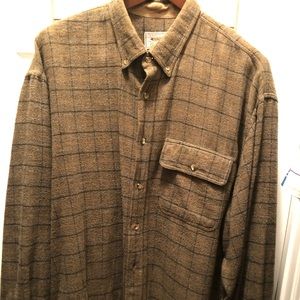 Flannel button up LS shirt
